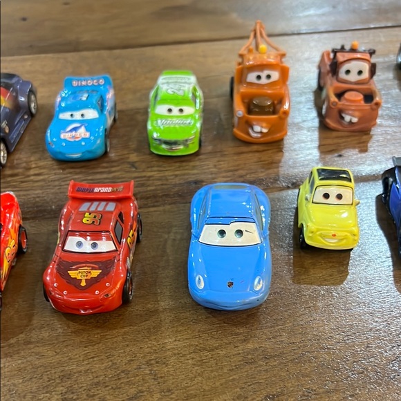 Cars Toy Set - Picture 3 of 7